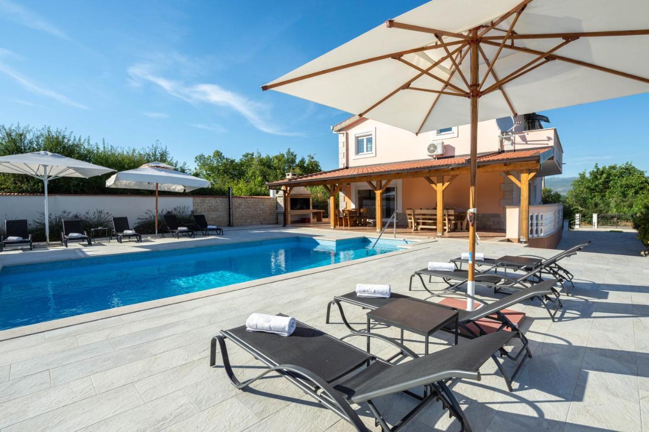 סיני Vacation Villa Matic With 7 Bedrooms מראה חיצוני תמונה