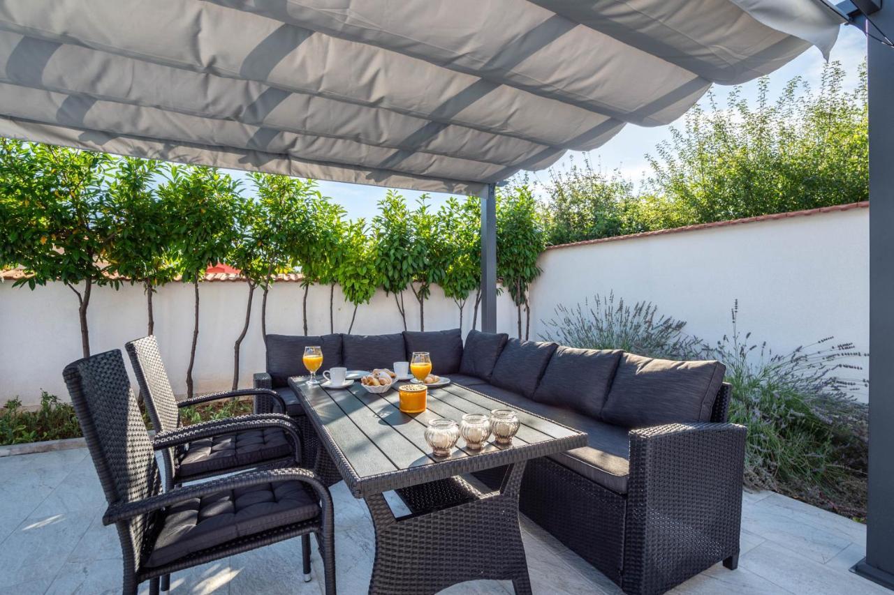 סיני Vacation Villa Matic With 7 Bedrooms מראה חיצוני תמונה