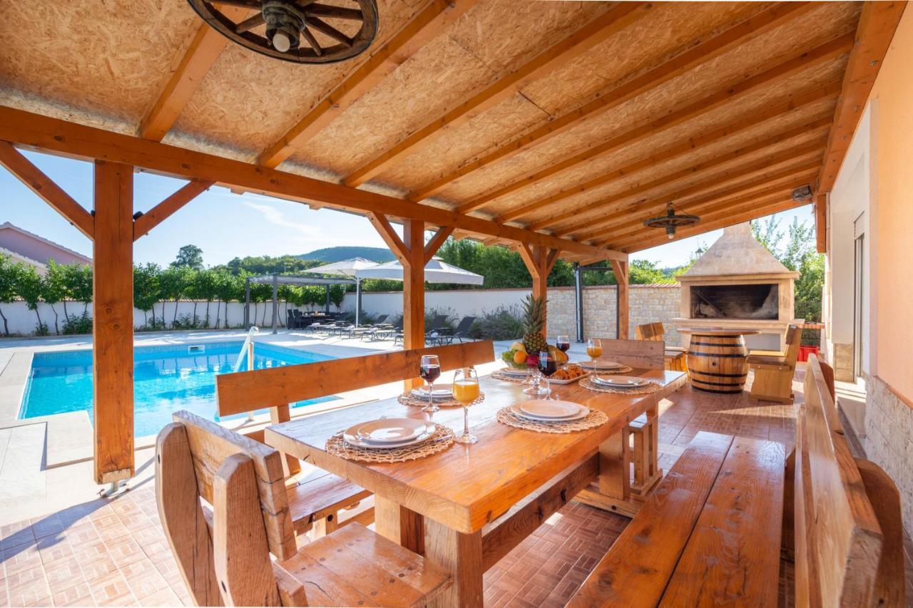 סיני Vacation Villa Matic With 7 Bedrooms מראה חיצוני תמונה