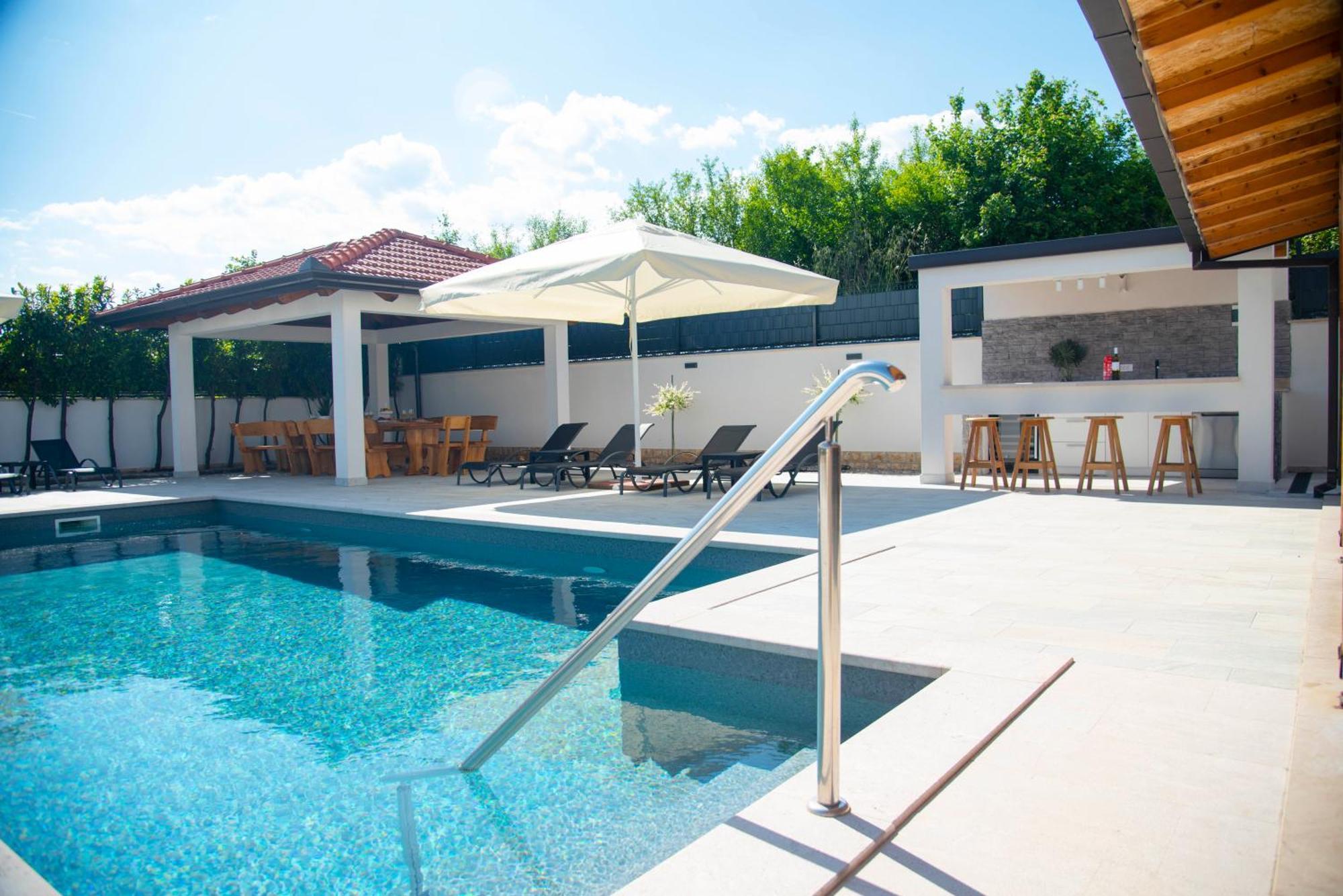 סיני Vacation Villa Matic With 7 Bedrooms מראה חיצוני תמונה